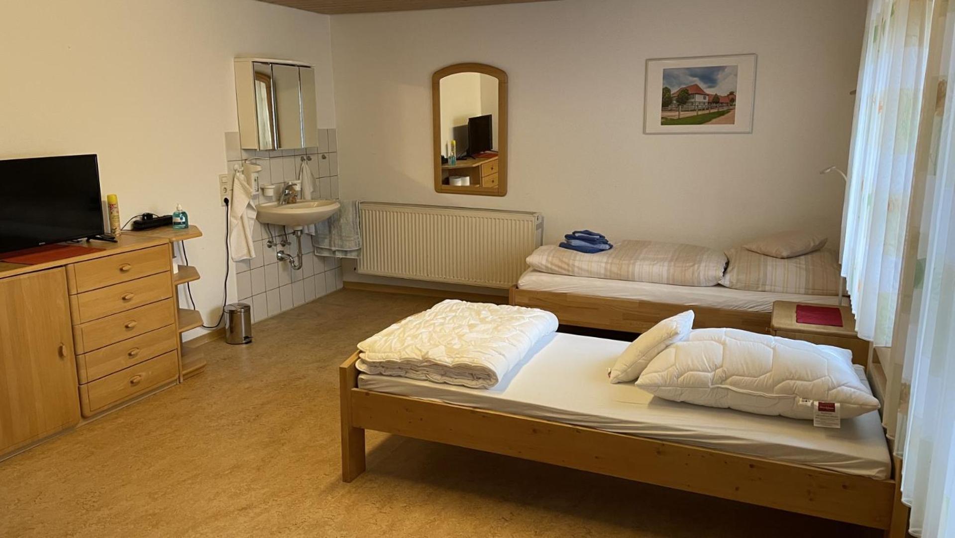 Personalwohnheim Altenpflege Foditsch Санкт-Йохан Экстерьер фото
